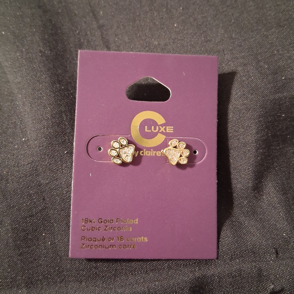 Claire's Luxe Gold Paw Stud Earrings